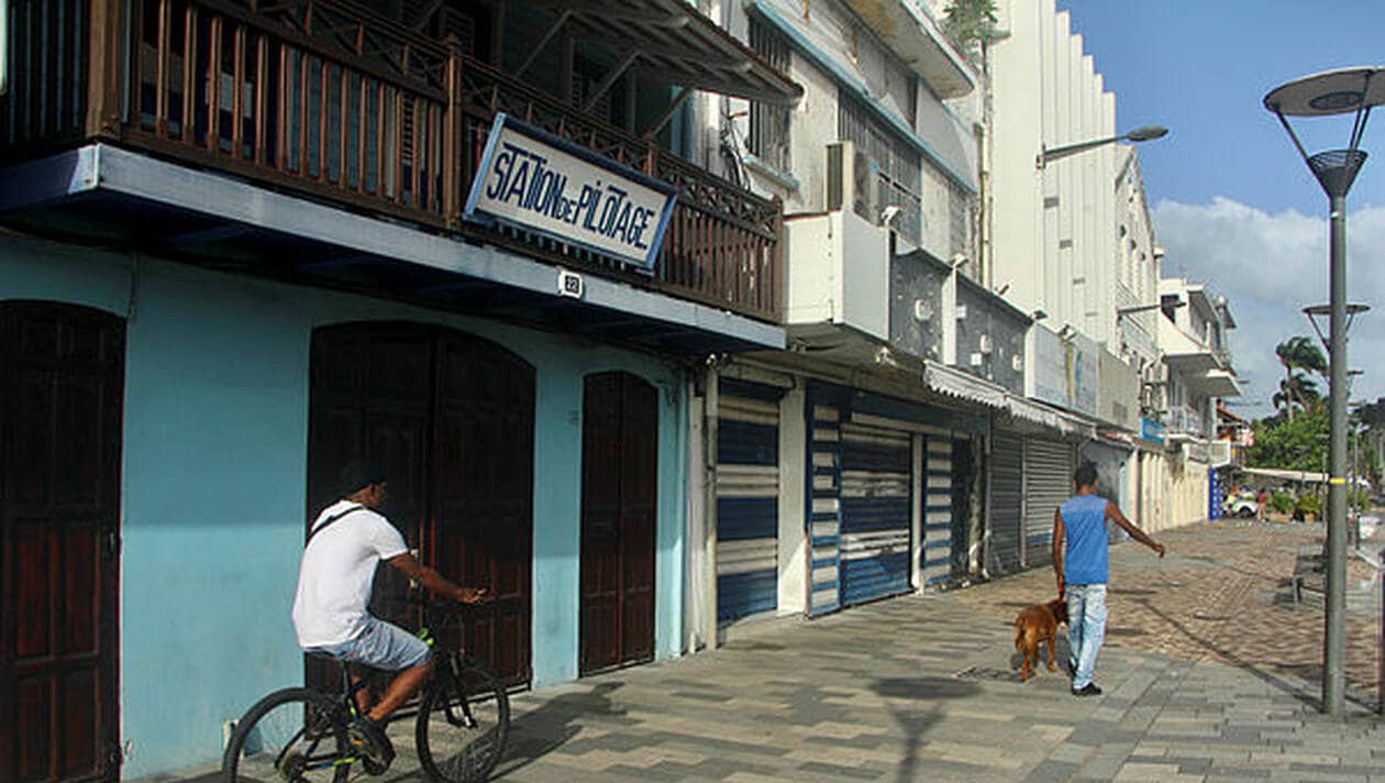 le confinement est assoupli en Martinique.